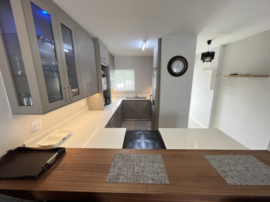 To Let 3 Bedroom Property for Rent in Gonubie Eastern Cape